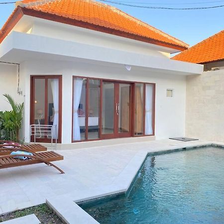 Villa Akmali Umalas 2Br With Private Pool & Jacuzzi Canggu  Bagian luar foto