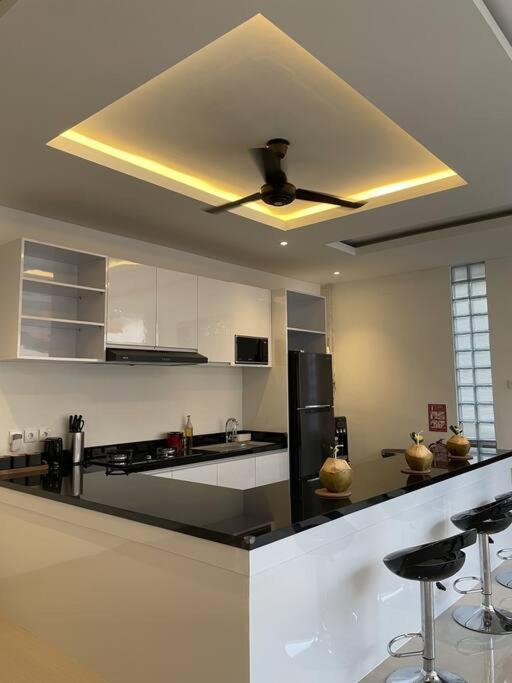 Villa Akmali Umalas 2Br With Private Pool & Jacuzzi Canggu  Bagian luar foto
