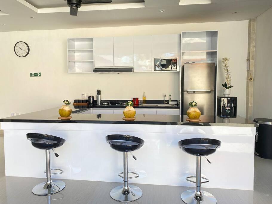 Villa Akmali Umalas 2Br With Private Pool & Jacuzzi Canggu  Bagian luar foto